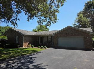 3350 Lake Shore Dr, Bowling Green, KY 42104
