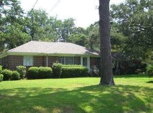 979 Lakeview Dr, Mount Pleasant, SC 29464