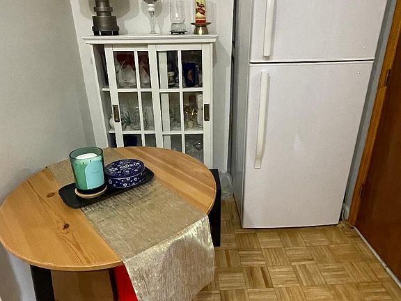 3rd image of 423 E 73rd St APT 3C