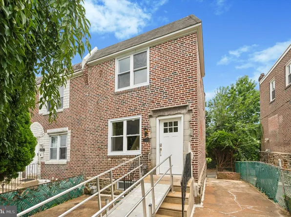 232 W Washington Ave, Clifton Heights, PA 19018