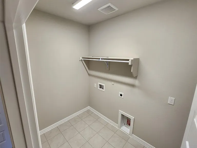 3812 Chalk Hill Ave — Photo 18