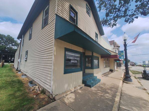 216 W Lincoln Hwy