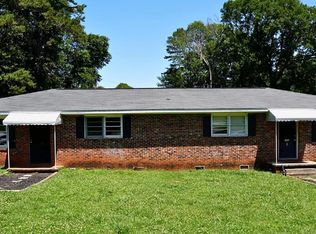 394 Sequoia Dr, Spartanburg, SC 29306