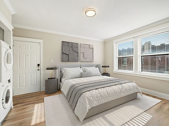 3rd image of 4370 Lindell Blvd APT 2NW