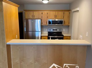 2090 Dickinson Ave, Oshkosh, WI 54904