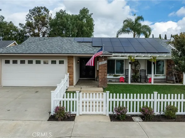 25012 Reflejo, Mission Viejo, CA 92692