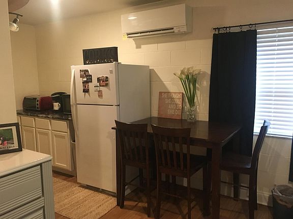 5th image of 417 S Fess Ave APT 1