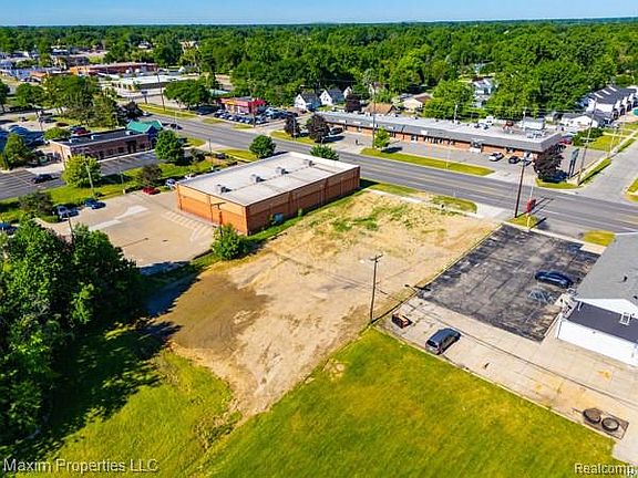 3rd image of 6248 Middlebelt Rd