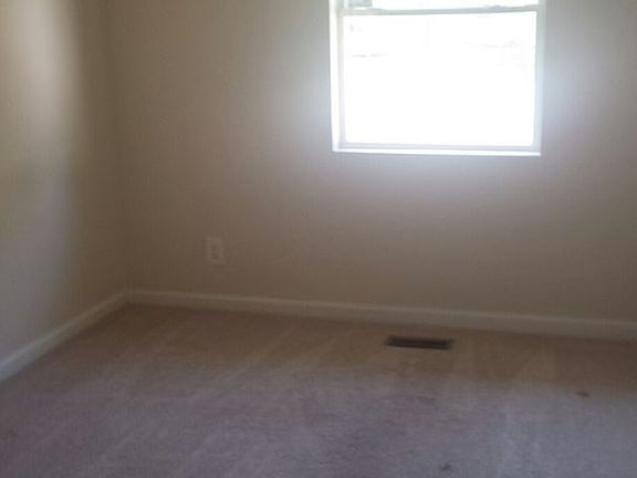 4th image of 3907 Elmonte Ct
