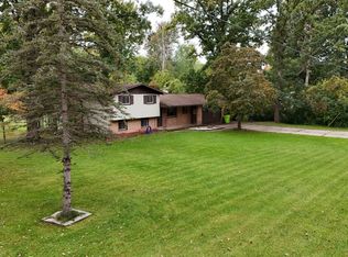 2088 E Ashby Rd, Midland, MI 48640