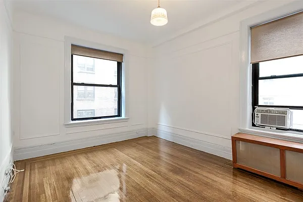 Rented by Spark Realty LLC | media 9