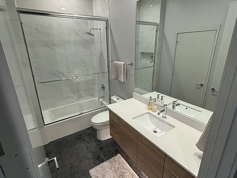5621 Winton St — Photo 17