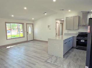 68720 Tortuga Rd, Cathedral City, CA 92234