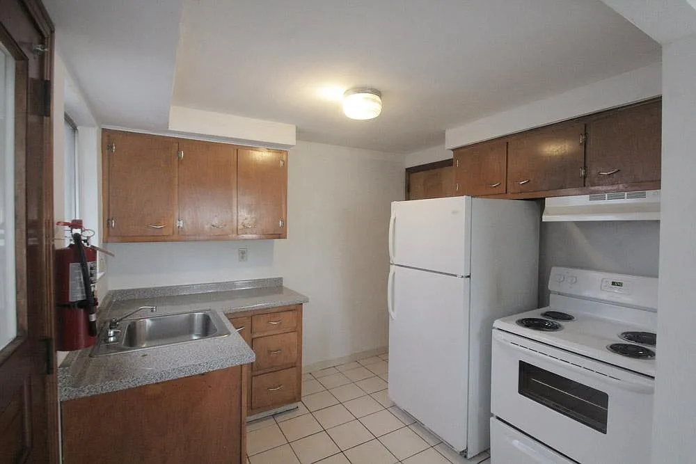 2 bed, 1207 sqft, $1,200 — Photo 2