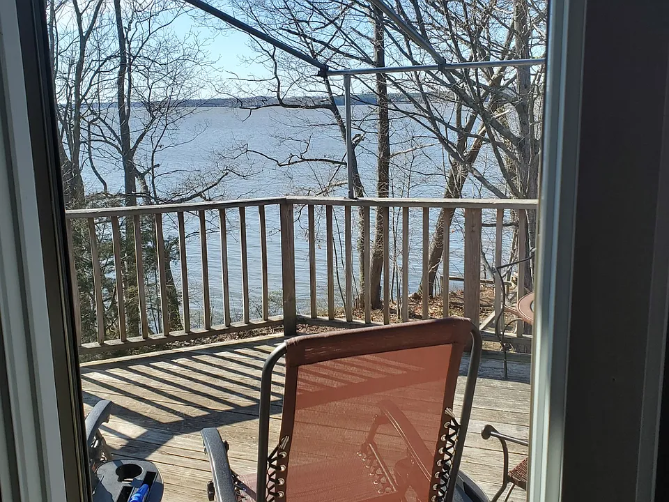 575 Bay Rd #2