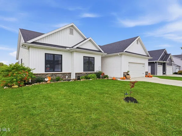9593 Early Dr, Findlay, OH 45840