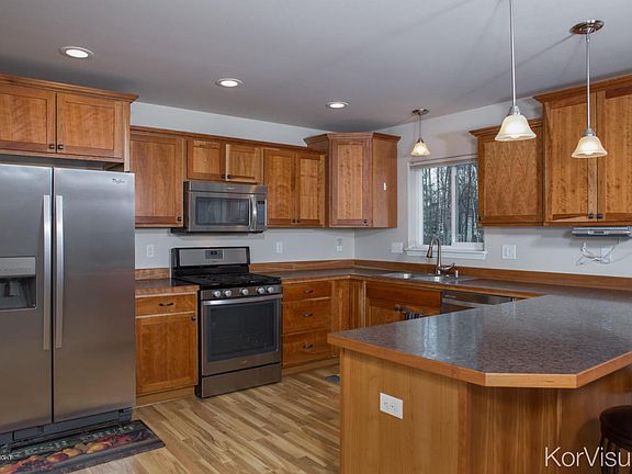 5th image of 17341 Charity Ln