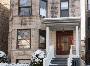 1043 W Dakin St #1, Chicago, IL 60613