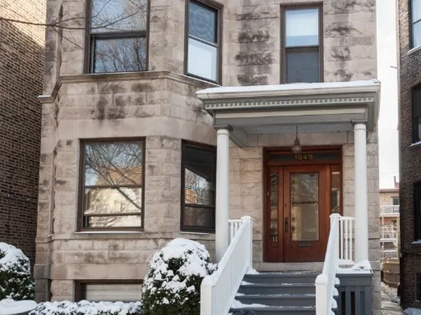1043 W Dakin St #1, Chicago, IL 60613
