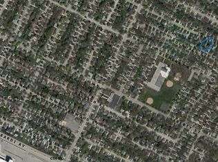 1063 Langlade Ave, Green Bay, WI 54304