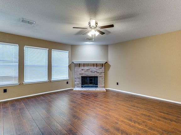 4th image of 2816 Sundance Dr