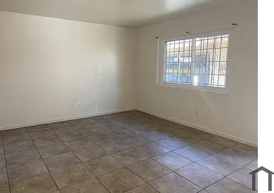 210 Barrett Ave — Photo 6