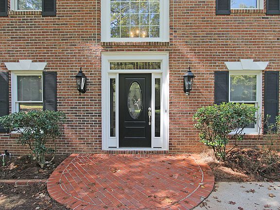 2nd image of 2365 Habersham Dr SW
