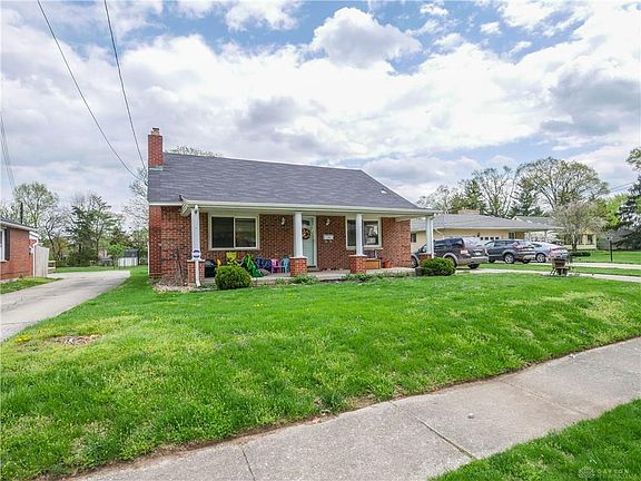 3rd image of 3414 Oakmont Ave