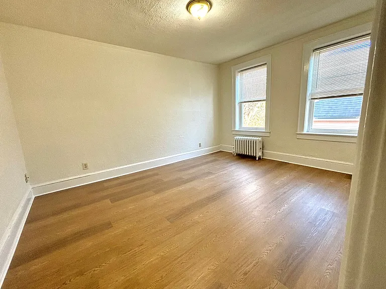 43 West St — Photo 13