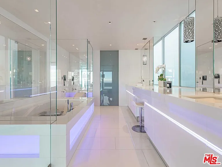 31636 Sea Level Dr — Photo 10