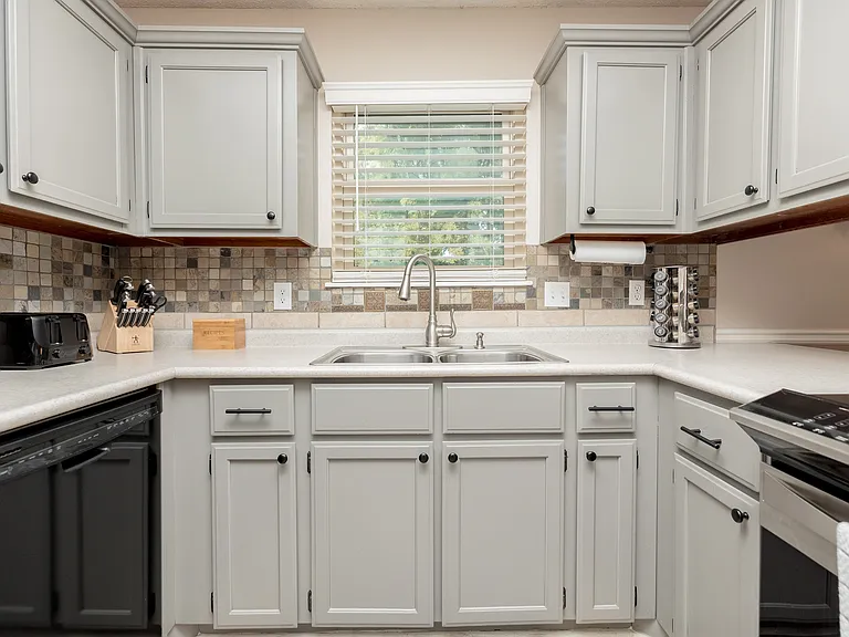 205 Wellington Way — Photo 20