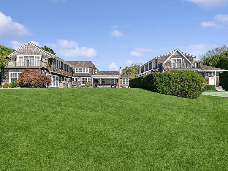 Mecox Bay Ln — Photo 38