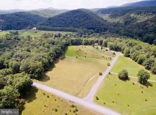 River Bend Dr, Paw Paw, WV 25434