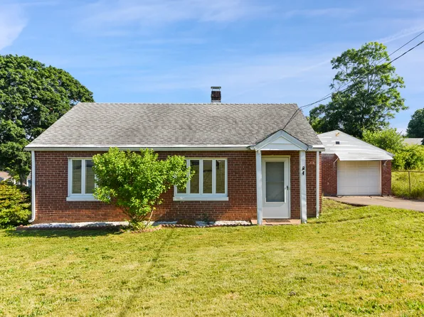 4 Lakeview Terrace, Branford, CT 06405