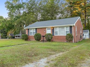 1426 W Circle Dr, Roanoke Rapids, NC 27870