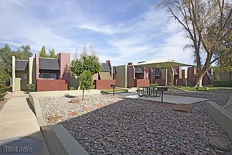 Eastridge Apartments — Photo 59
