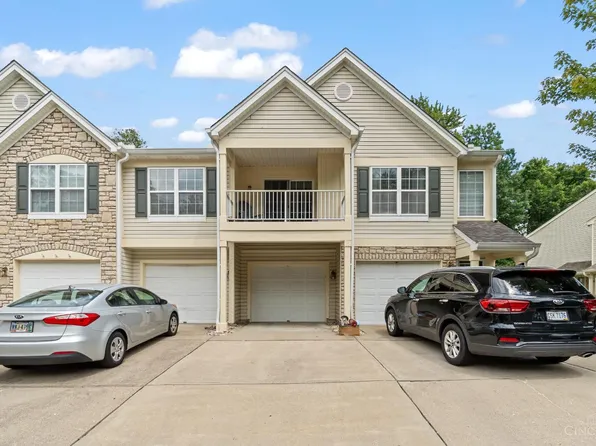 92 Ledgerwoods Dr, Amelia, OH 45102