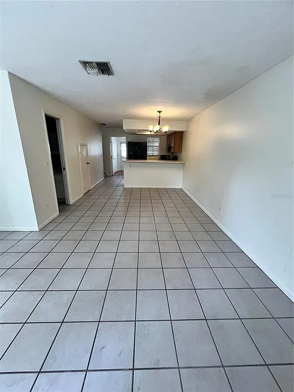 504 Ole Plantation Dr — Photo 3