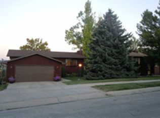 2527 Junction Dr, Rapid City, SD 57702