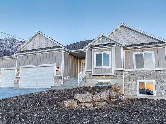 Finished home photos are representational images only. See sales agent for details.