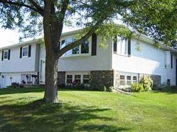 2nd image of 217 Evergreen Ln