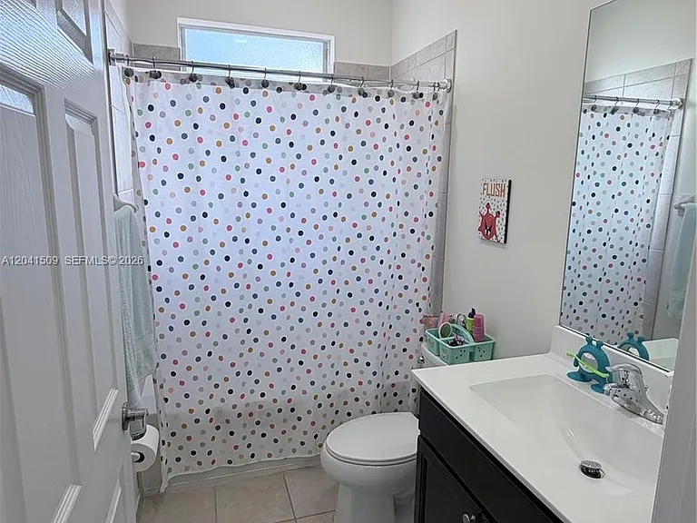 268 SE 31st Ave — Photo 40