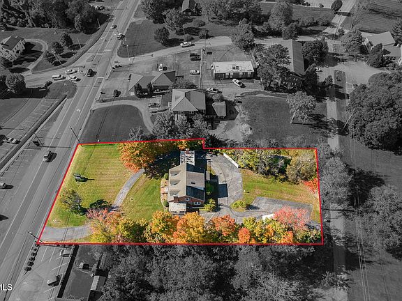 3rd image of 1105 Tusculum Blvd