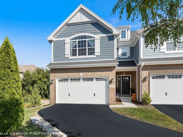 621 Bourbon Ct