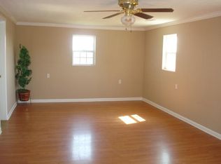 156 Dents Bridge Rd, Irvington, KY 40146