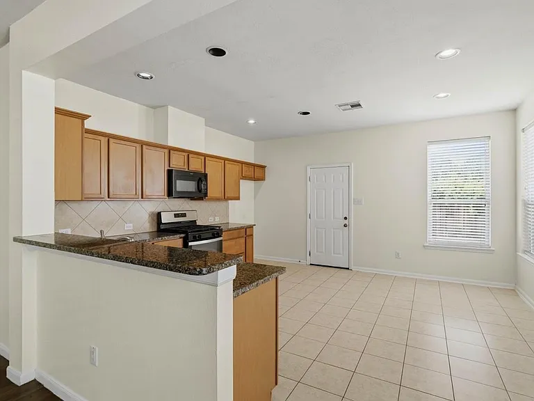 19110 Walbrook Meadows Ln — Photo 6
