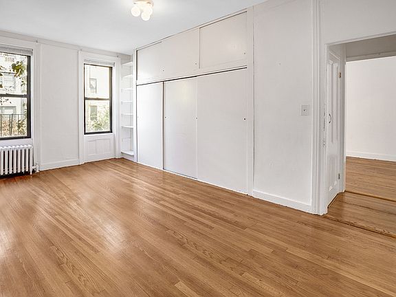 3rd image of 413 E 87th St #3