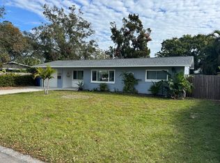 7243 10th St N, Saint Petersburg, FL 33702