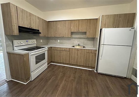 3rd image of 5103 NW 8th Ave