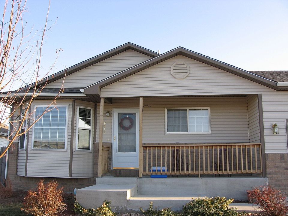 2nd image of 2612 Dock Dr